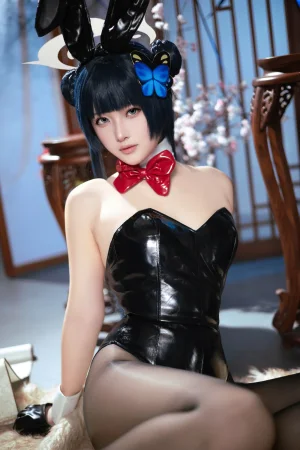 《龙华妃咲 兔女郎》｜屿鱼 · 40张写真