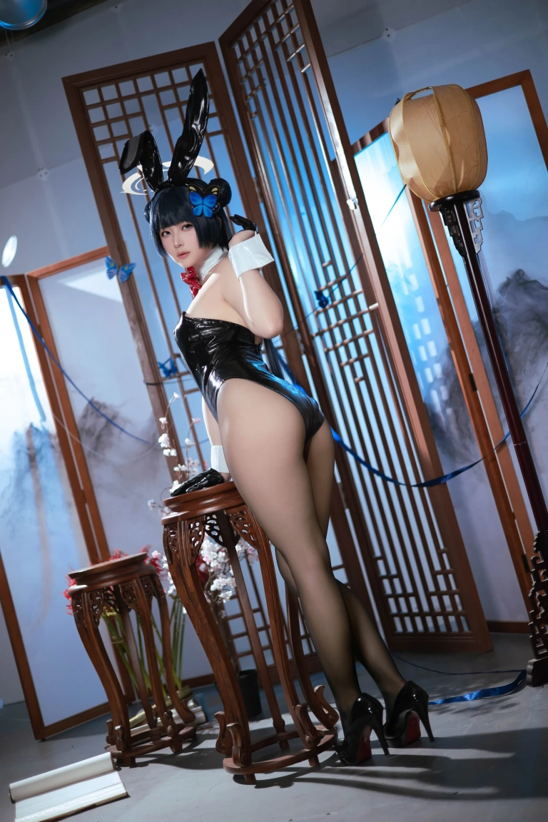 《龙华妃咲 兔女郎》｜屿鱼 · 40张写真