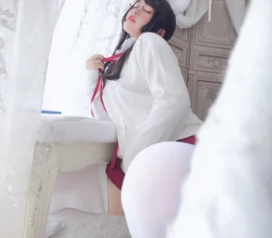 《G塞发情期》｜白烨 · 70张写真、10 个视频