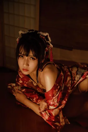 《绳子和服》｜不呆猫 · 110张写真、2 个视频