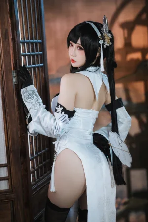 《碧蓝航线 鎮海 白黑礼服》｜焖焖碳 · 23张写真