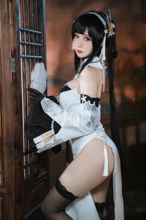 《碧蓝航线 鎮海 白黑礼服》｜焖焖碳 · 23张写真