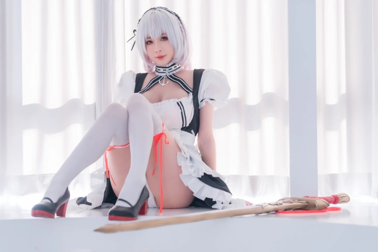 《女仆本 天狼星》｜西园寺南歌 · 35张写真