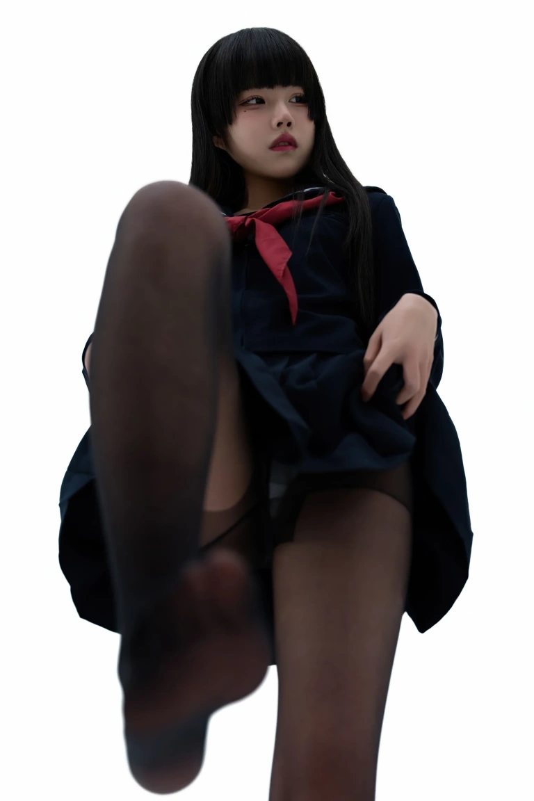 《後輩ちゃんの制服》｜清水凪 · 92张写真
