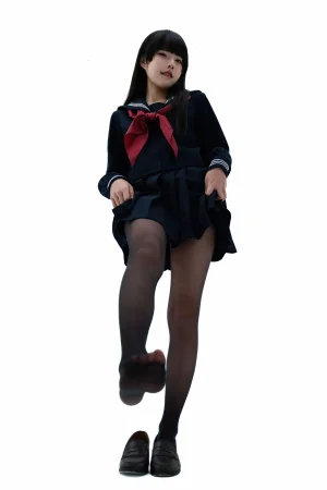 《後輩ちゃんの制服》｜清水凪 · 92张写真