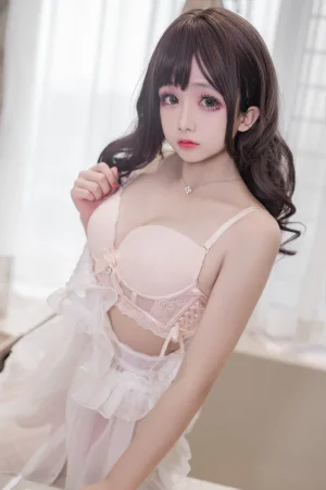 《围裙人妻》｜日奈娇(椎名莜) · 93张写真