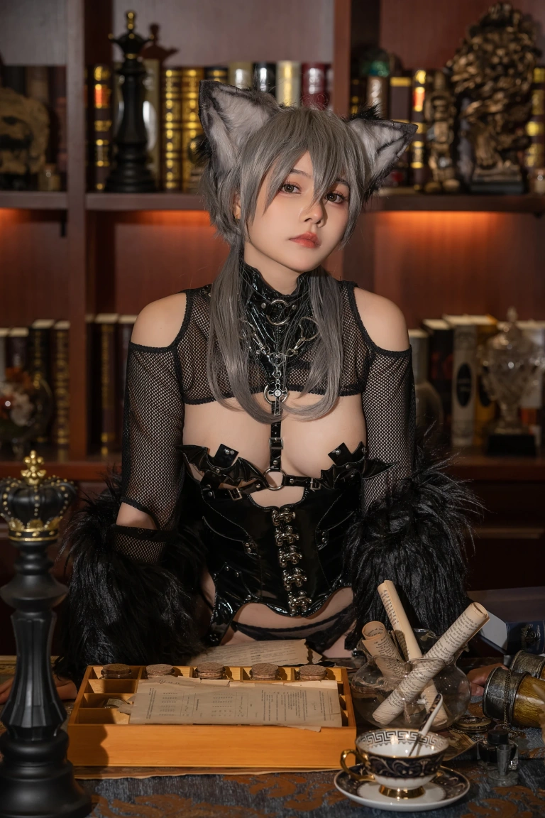 《幻想兽娘集月食 克丝古》｜七月喵子 · 18张写真