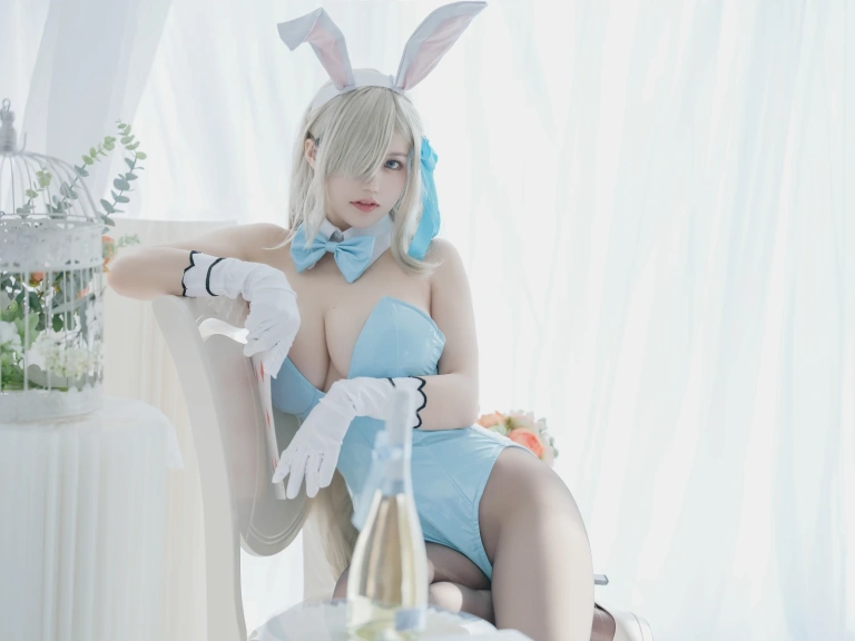 《明日奈 兔女郎》｜小仓千代 · 22张写真
