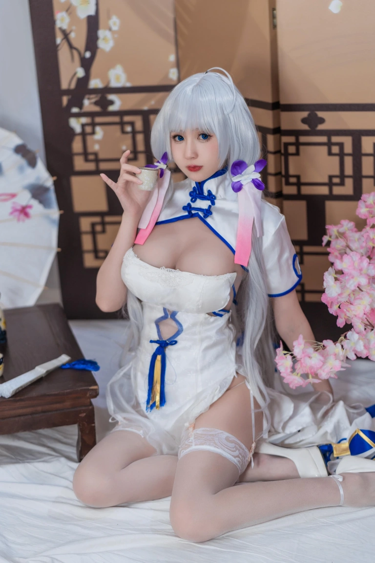 《碧蓝航线 光辉旗袍》｜西园寺南歌 · 24张写真