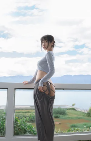 《吉他姐姐》｜不呆猫 · 38张写真、3 个视频