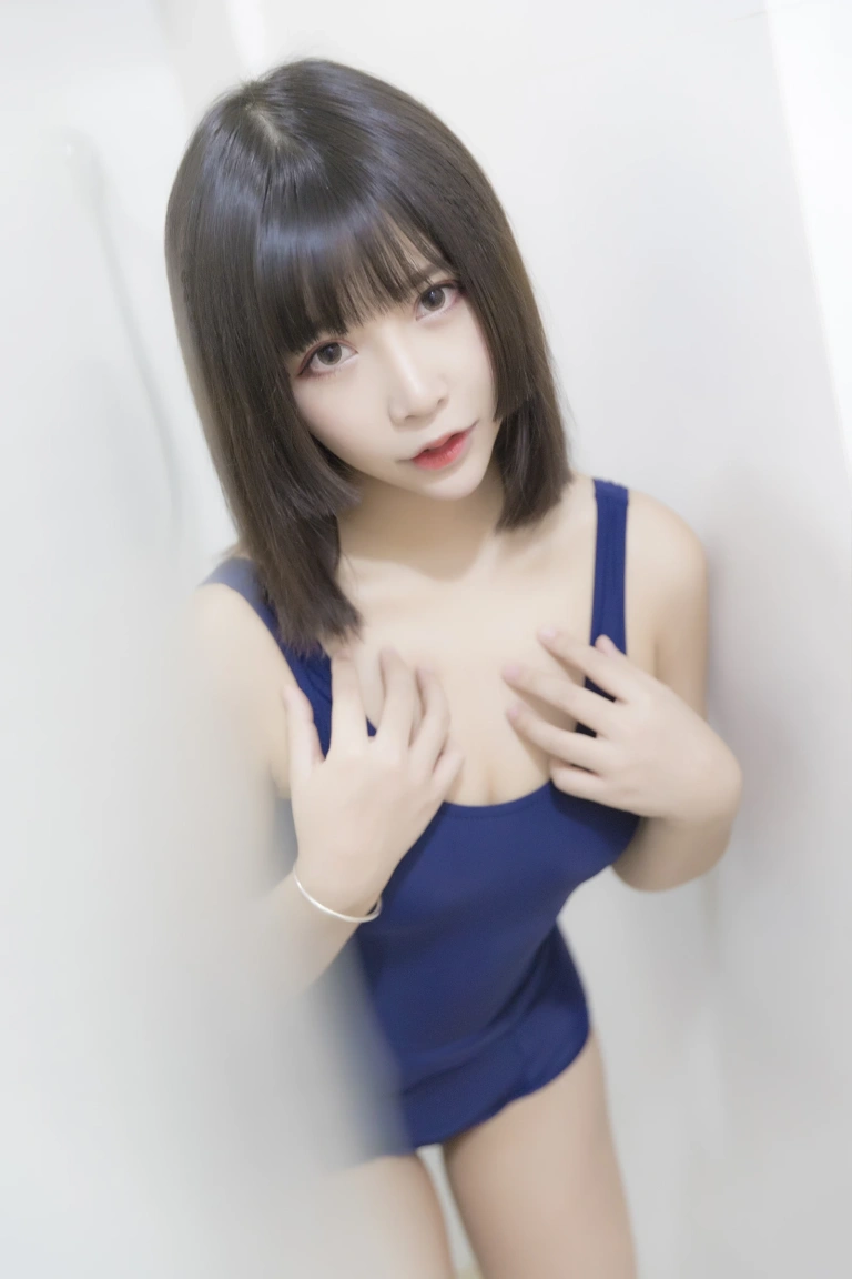《死库水》｜抱走莫子 · 48张写真