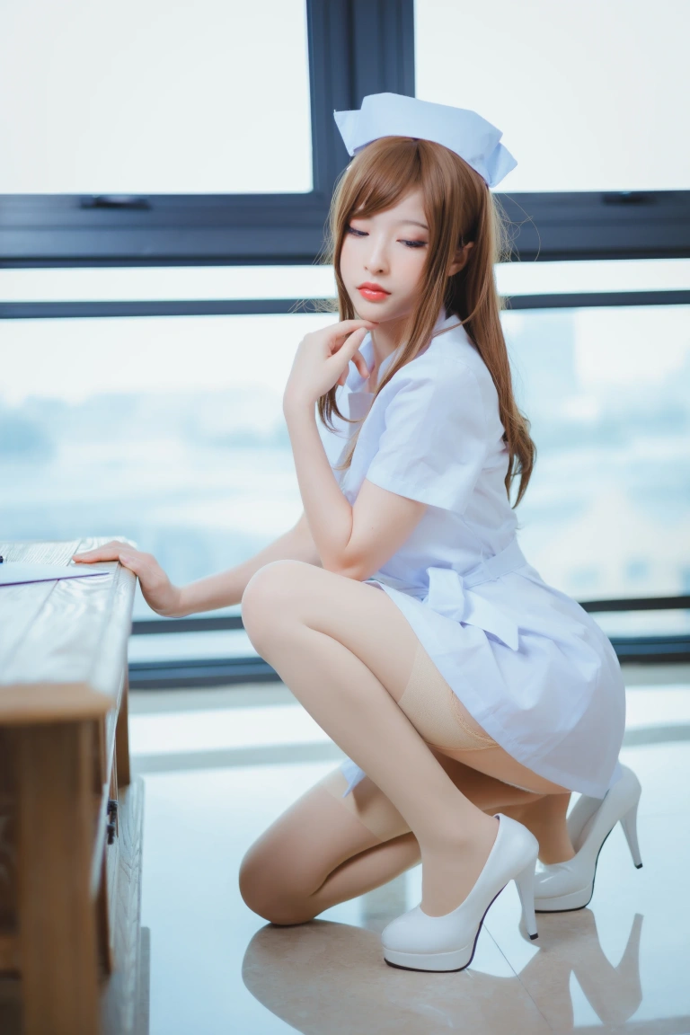 《家庭护士》｜清水由乃 · 77张写真
