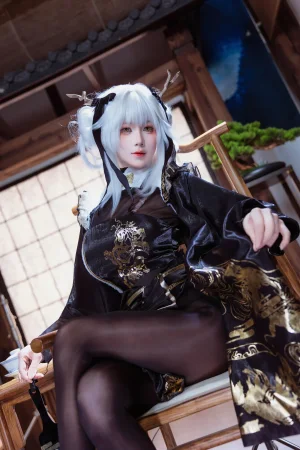 《NIKKE 胜利女神 布兰儿》｜末夜 · 29张写真
