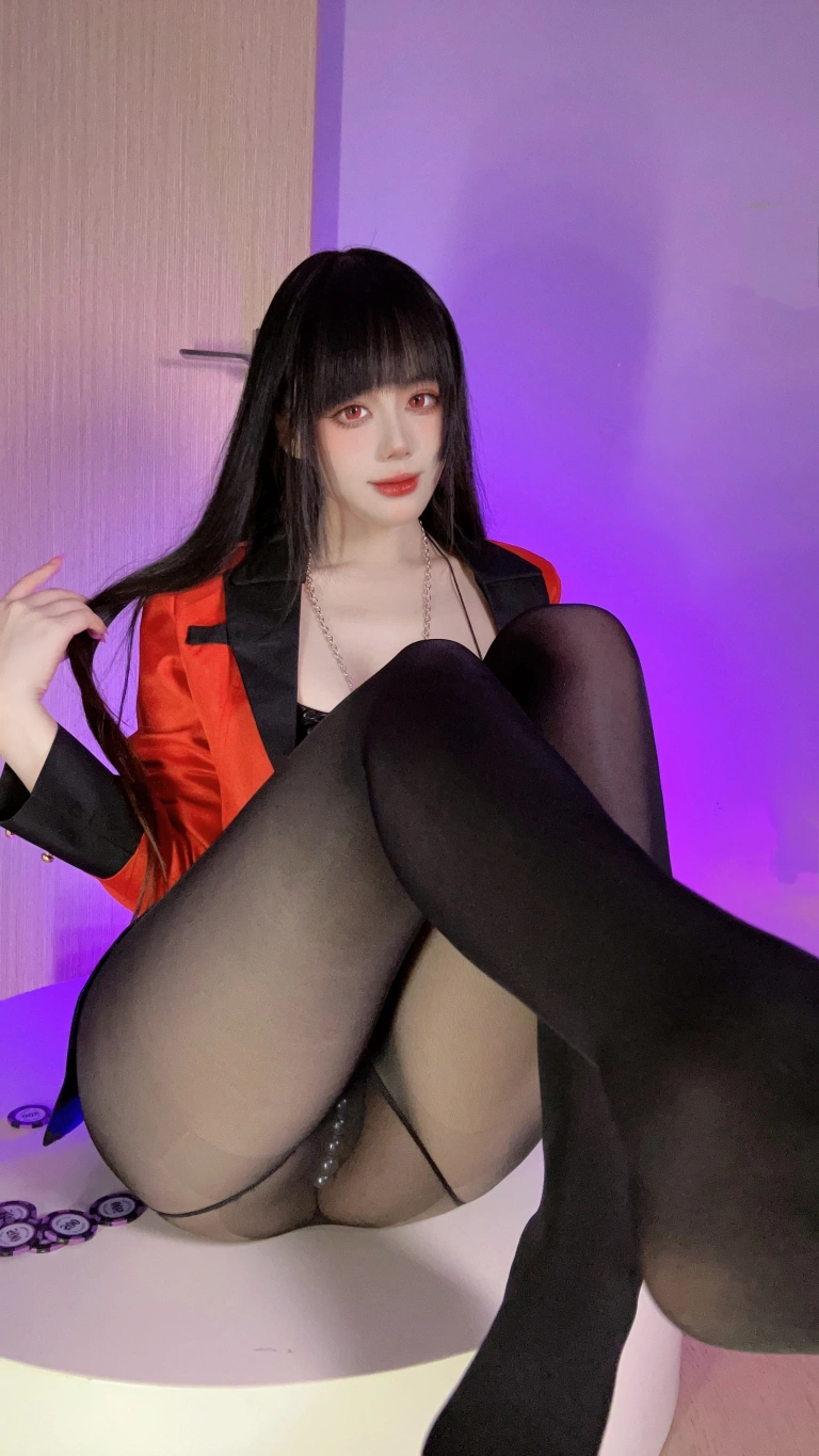 《蛇喰梦子》｜九言 · 34张写真、6 个视频