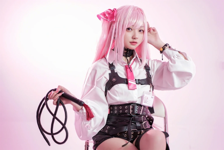 《胜利女神 尤妮》｜花铃 · 35张写真