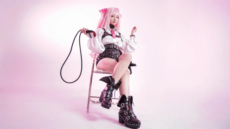 《胜利女神 尤妮》｜花铃 · 35张写真