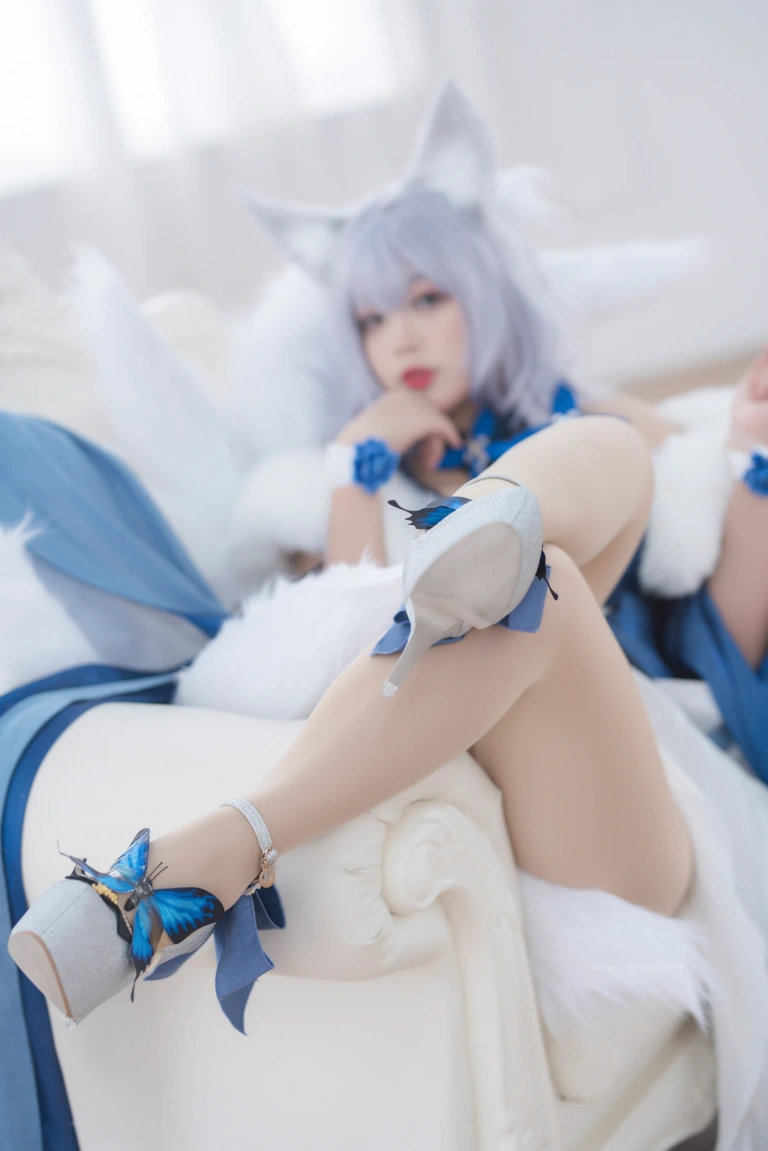 《信浓睡衣诱惑》｜白烨 · 74张写真、8 个视频