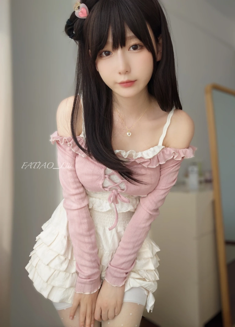 《Fantia 2023年03月会员合集（10期）》｜迷之呆梨 · 208张写真、5 个视频