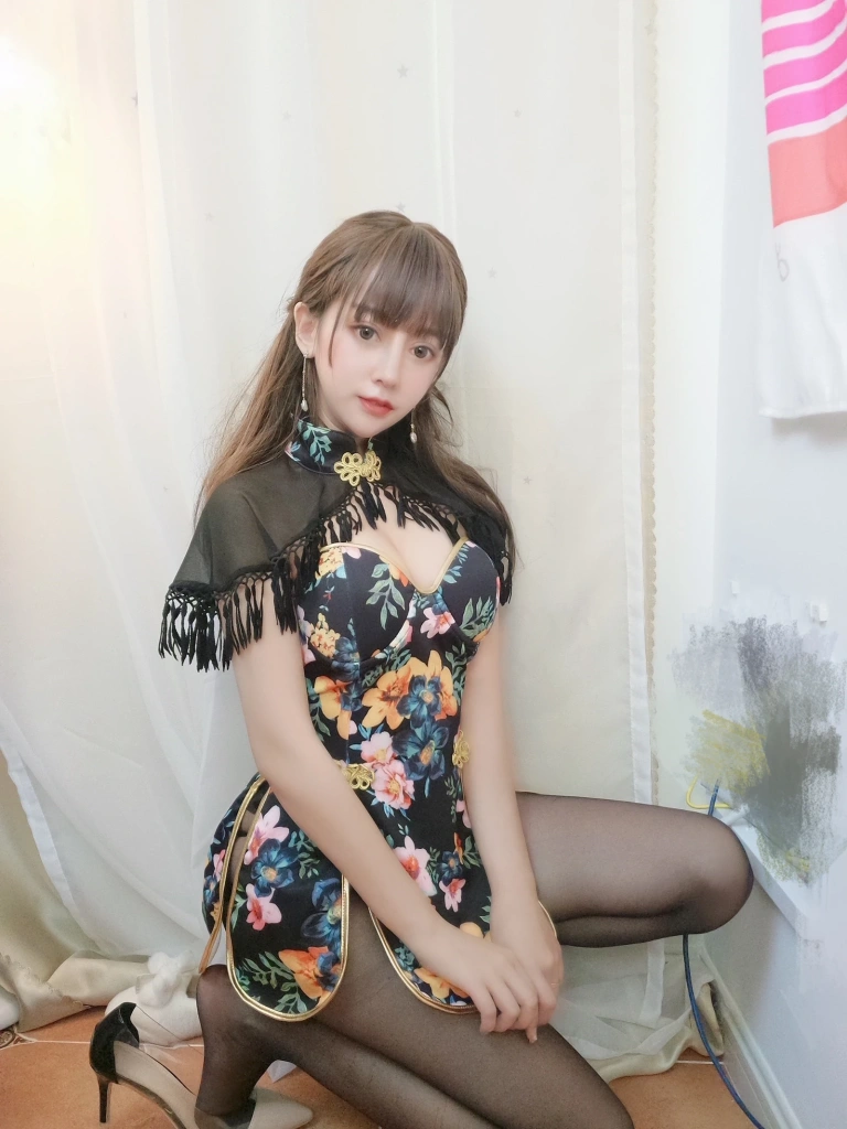 《披肩》｜过期米线线喵 · 17张写真