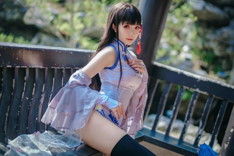《碧蓝航线 逸仙》｜瓜希酱 · 22张写真