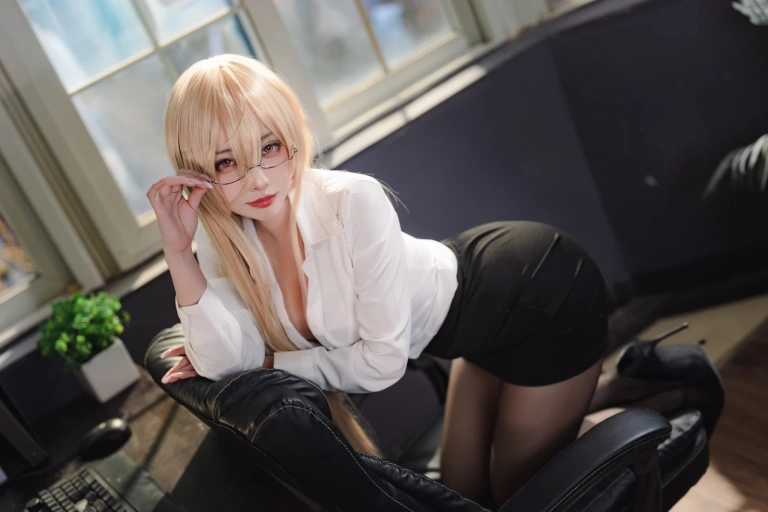《碧蓝航线 怨仇》｜宮本桜 · 45张写真