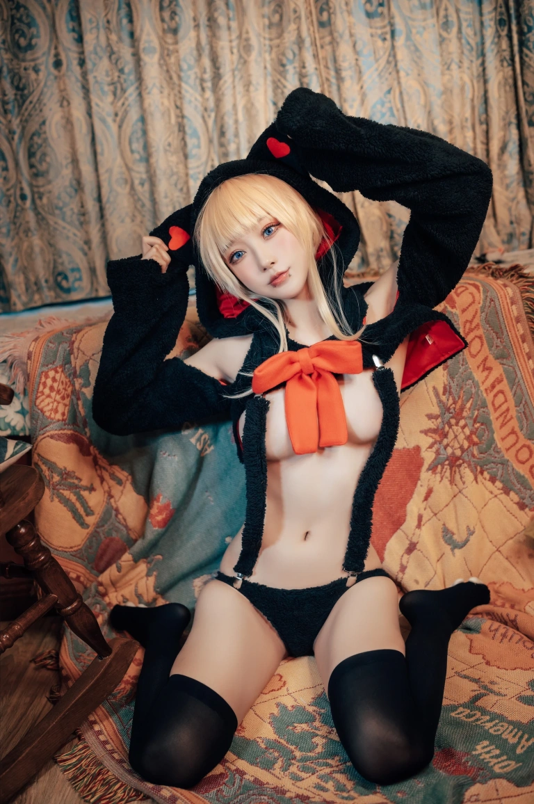 《小猫咪能有什么坏心眼呢》｜阿包也是兔娘 · 19张写真