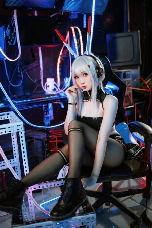 《绫波鬼神乐队》｜焖焖碳 · 24张写真