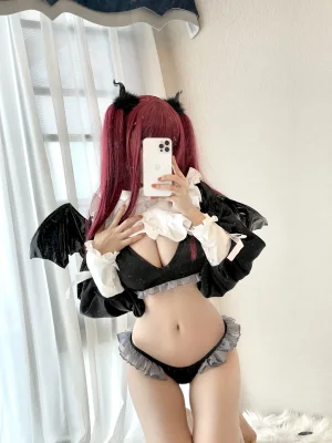 《梦魔利兹》｜小仓千代 · 30张写真