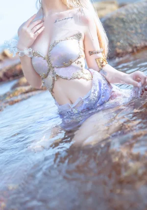《年年有鱼》｜桃良阿宅 · 35张写真