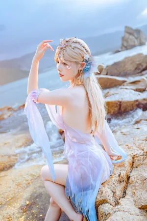 《年年有鱼》｜桃良阿宅 · 35张写真