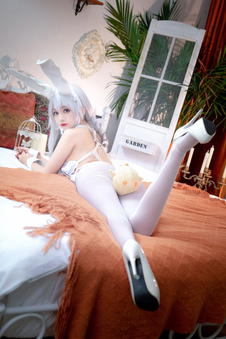 《恶毒 懒懒的白兔》｜日奈娇(椎名莜) · 66张写真
