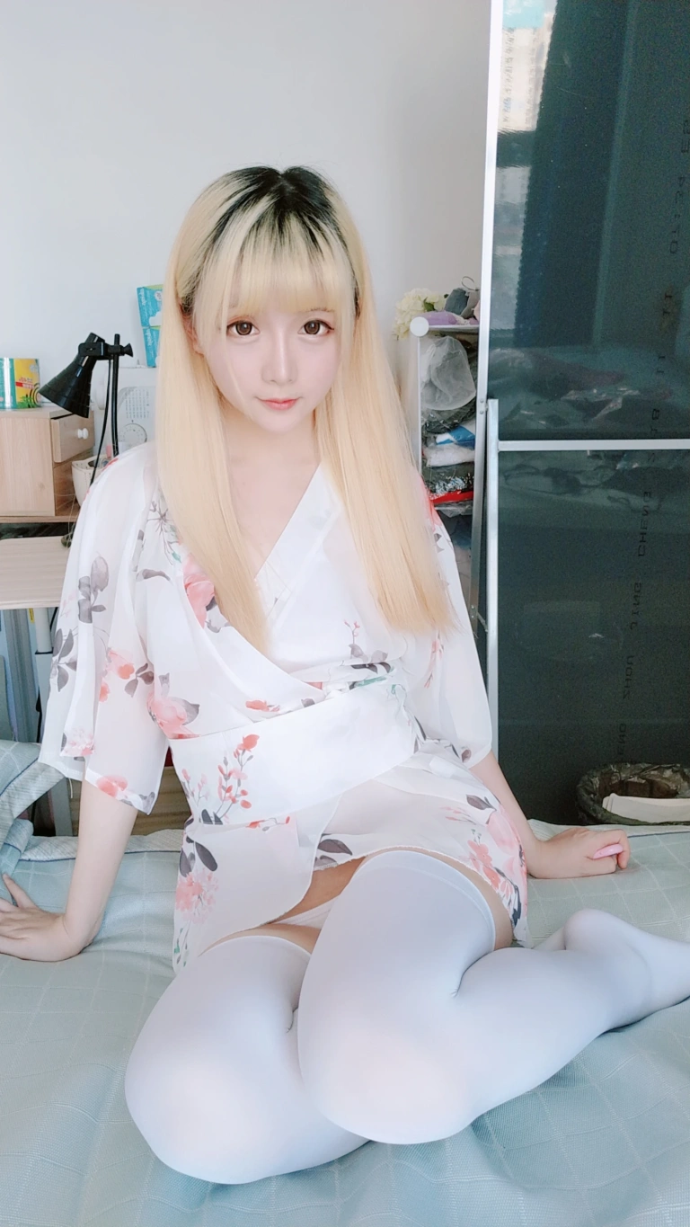 《定制 6-29 和服》｜星之迟迟 · 61张写真、3 个视频