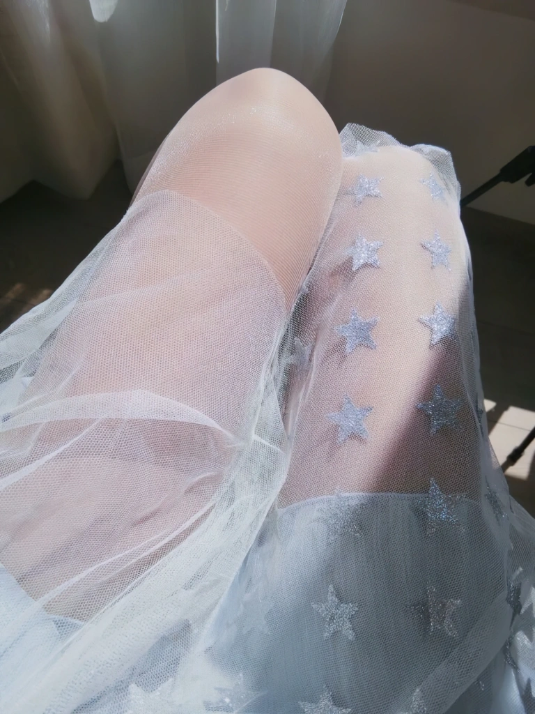《透纱蕾丝白袜》｜布丁大法 · 28张写真