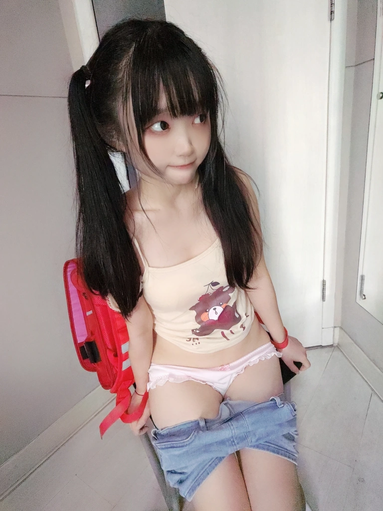 《放学后也是好学生》｜神沢永莉 · 44张写真、1 个视频