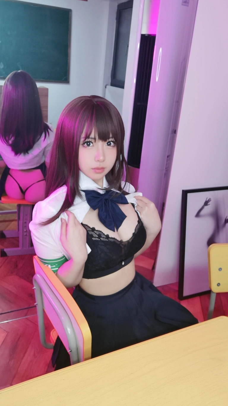 《生徒会长》｜虎森森 · 72张写真