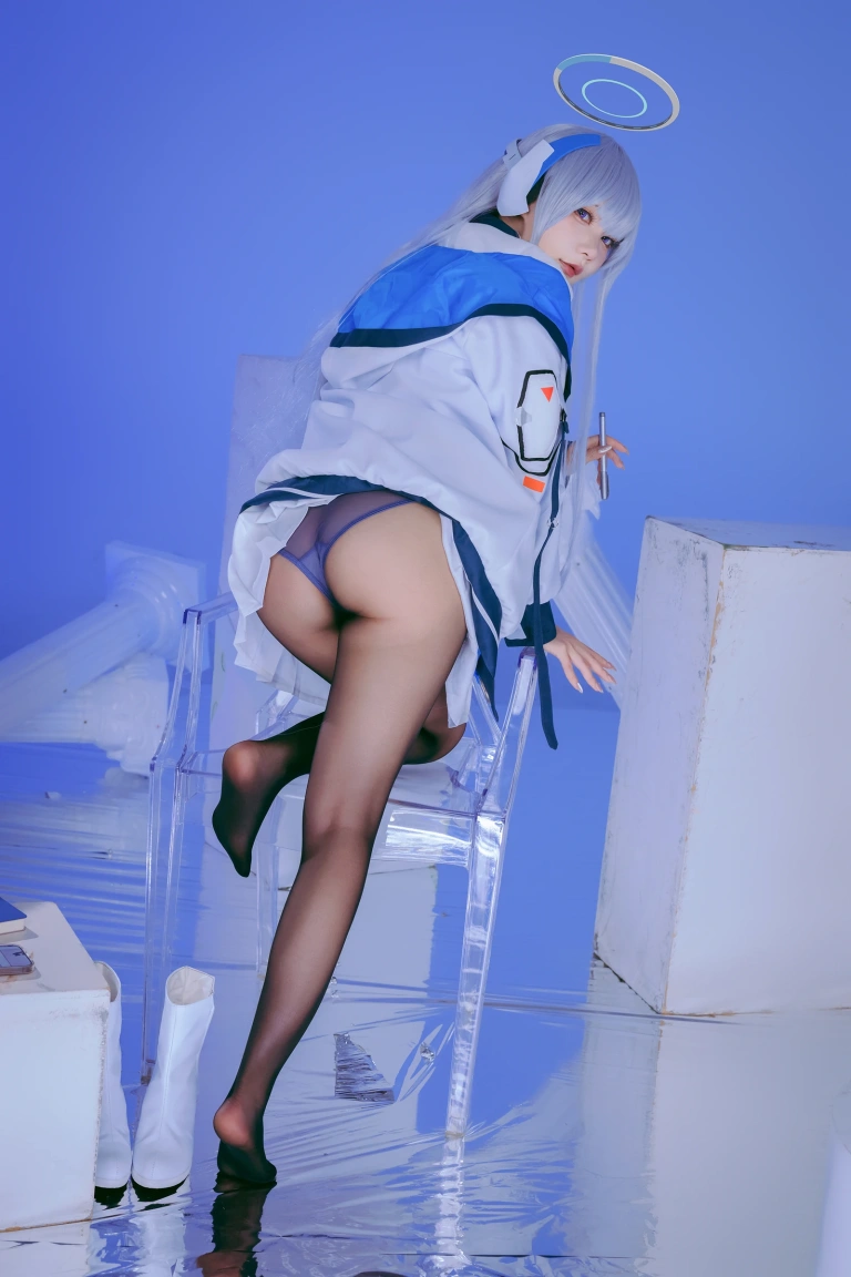 《蔚蓝档案·潮乃亚》｜是一只熊仔 · 100张写真