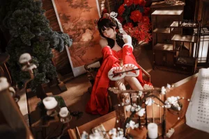 《小老虎》｜是三不是世 · 101张写真