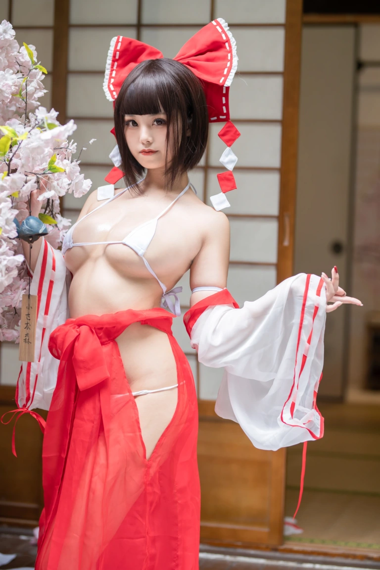 《2020巫女》｜蜜汁猫裘 · 61张写真