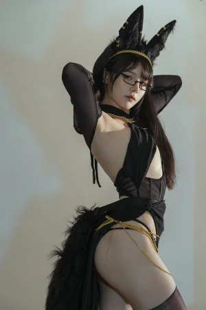 《幻想兽娘集日食 帕尼卡多拉》｜七月喵子 · 20张写真