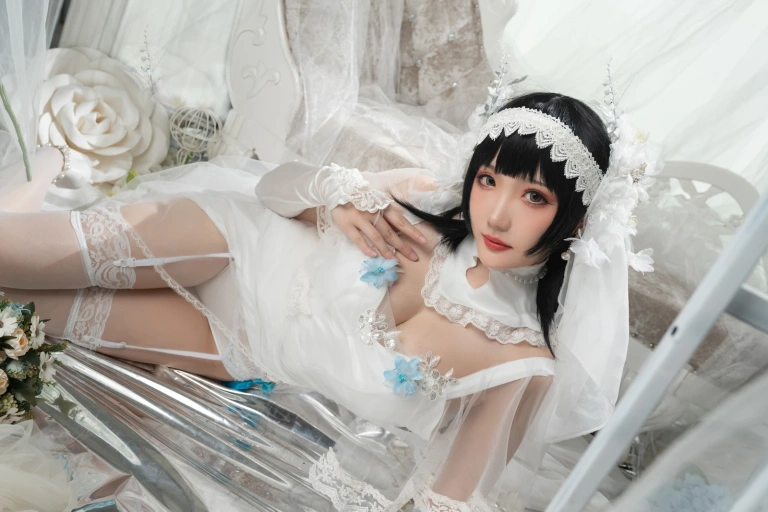 《95式 花嫁》｜瓜希酱 · 30张写真