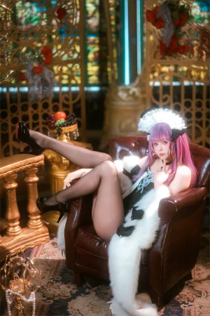 《塔什干》｜西园寺南歌 · 10张写真