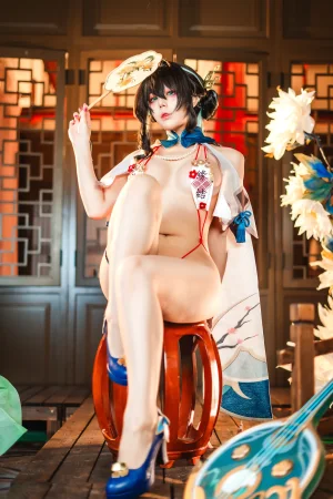 《阮梅》｜九言 · 58张写真、10 个视频