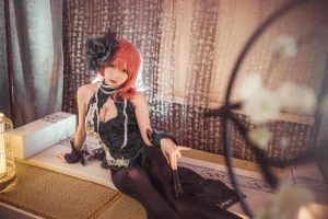 《黑太子 旗袍 碧蓝航线》｜是一只熊仔 · 19张写真