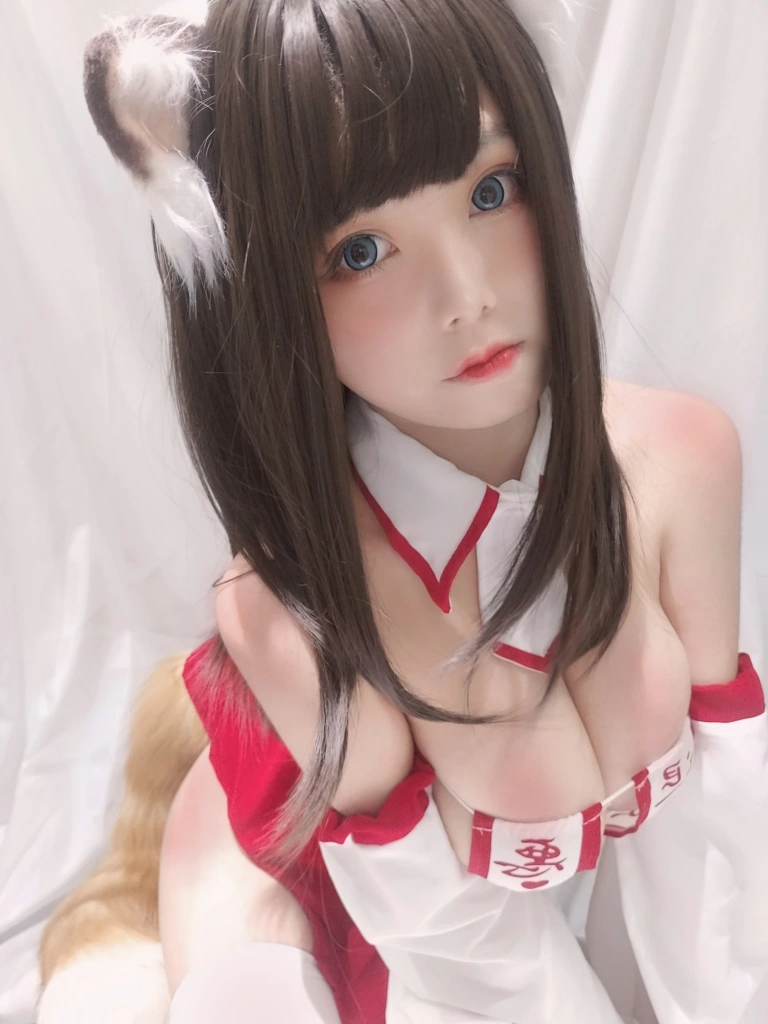 《巫女小狐狸》｜蜜汁猫裘 · 22张写真