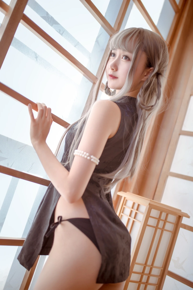 《魔女旗袍》｜木棉棉&小野妹子 · 24张写真