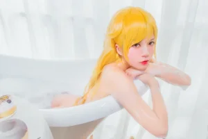 《小忍浴缸》｜桜桃喵 · 50张写真
