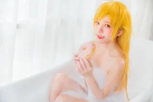 《小忍浴缸》｜桜桃喵 · 50张写真