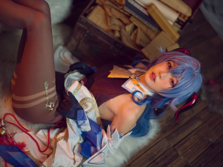 《2021.11月舰长图包 原神 甘雨》｜阿包也是兔娘 · 30张写真