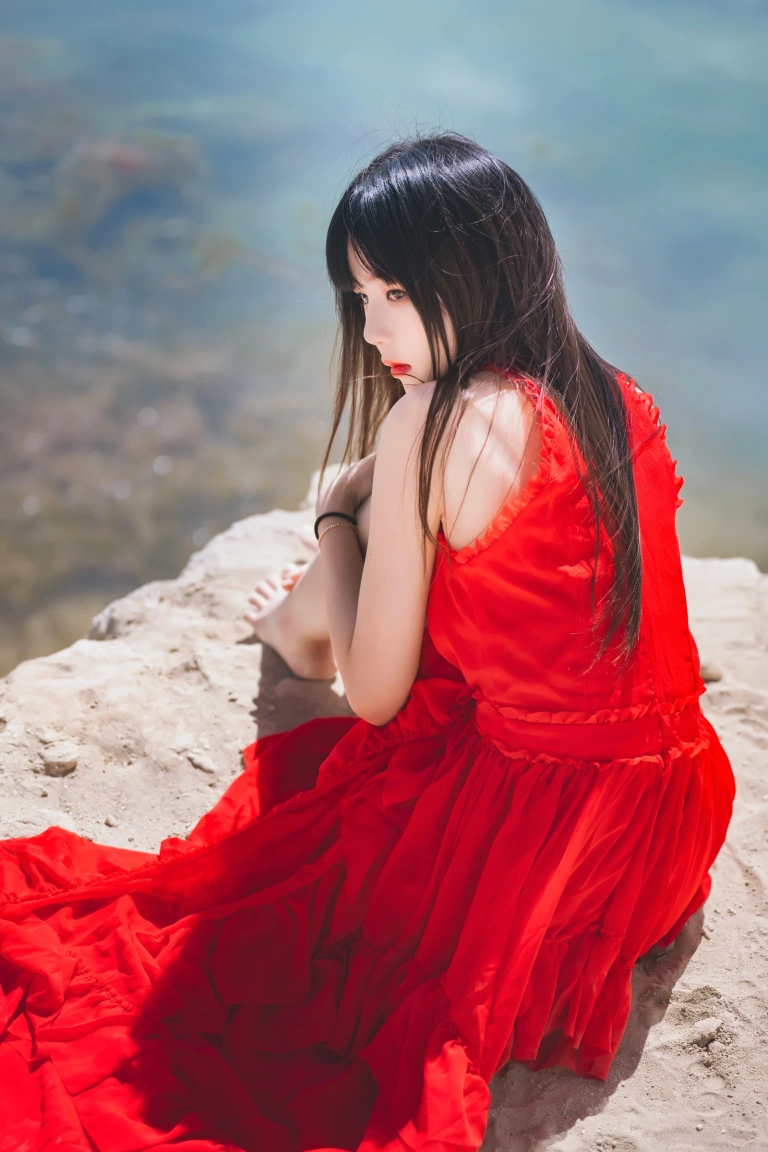 《炙》｜桜桃喵 · 25张写真