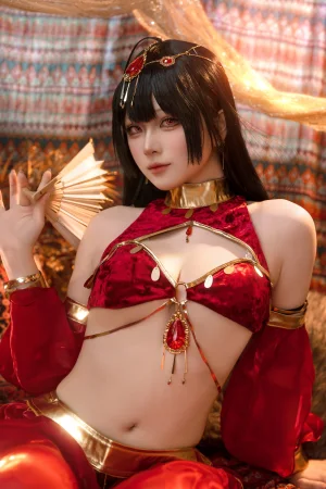 《大凤舞娘 新年特典》｜屿鱼 · 50张写真